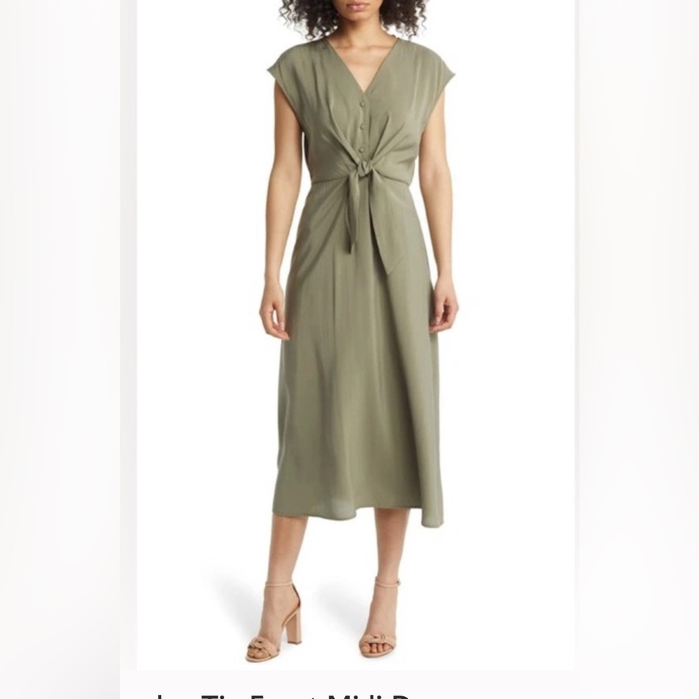 Julia Jordan Sage Green Tie-Front Midi Dress